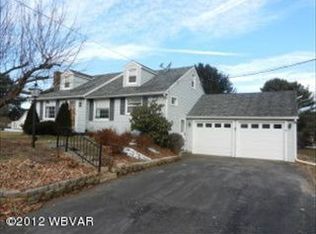 1810 Kenyon Ave, Cogan Station, PA 17728
