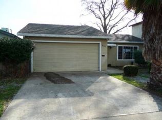 1028 Dartmoor Cir, Lodi, CA 95240
