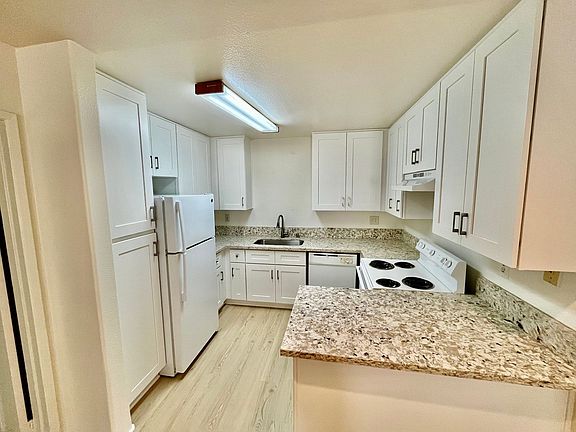 3rd image of 4155 Georgia St APT 108