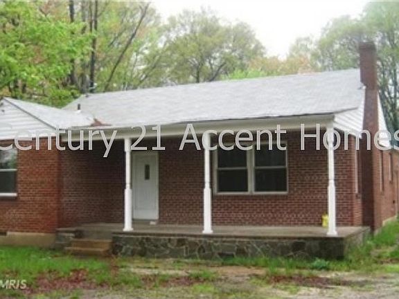 2nd image of 2813 Boswell Ave