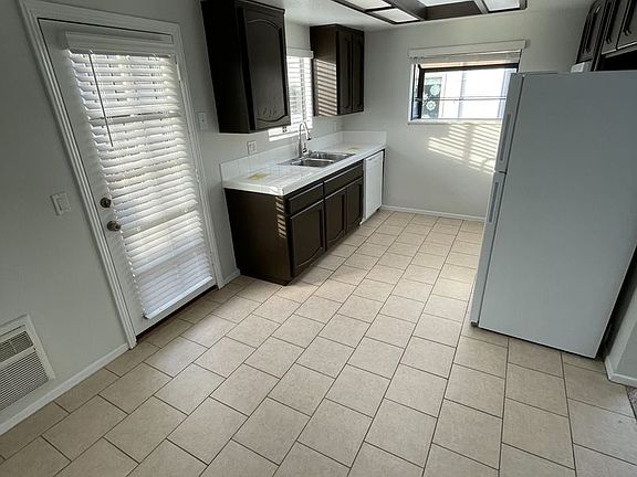 2nd image of 4336 Idaho St APT 6