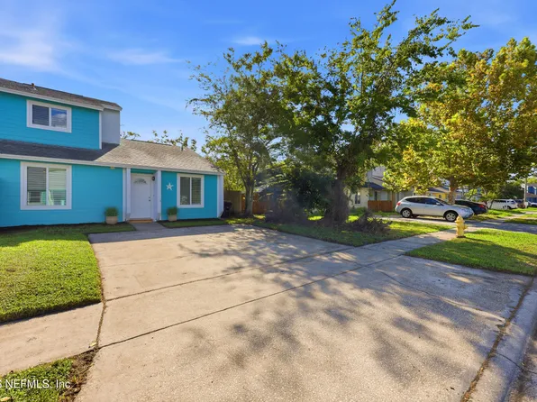 696 AQUATIC Drive, Atlantic Beach, FL 32233