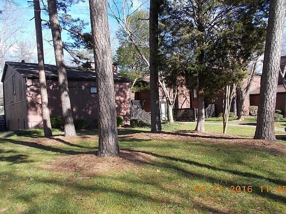 3rd image of 5316 Farm Pond Ln