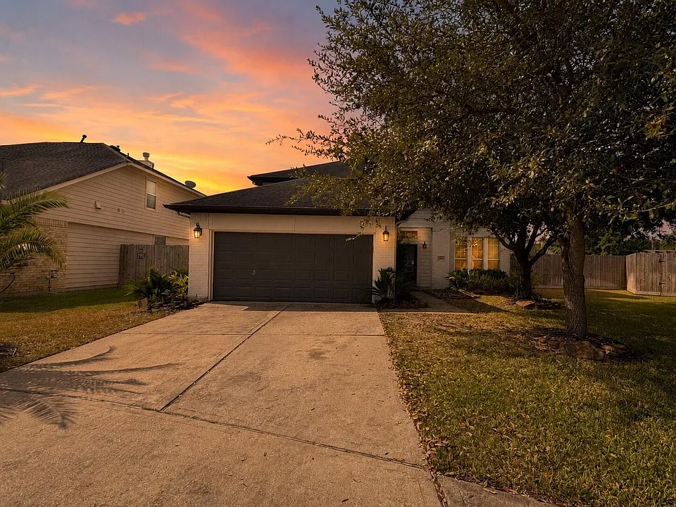 16935 Jelly Park Stone Dr