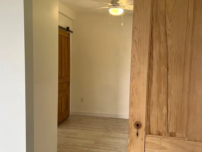 118 Annandale Ave #A — Photo 9