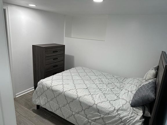 4th image of 30 Glover Ave #L