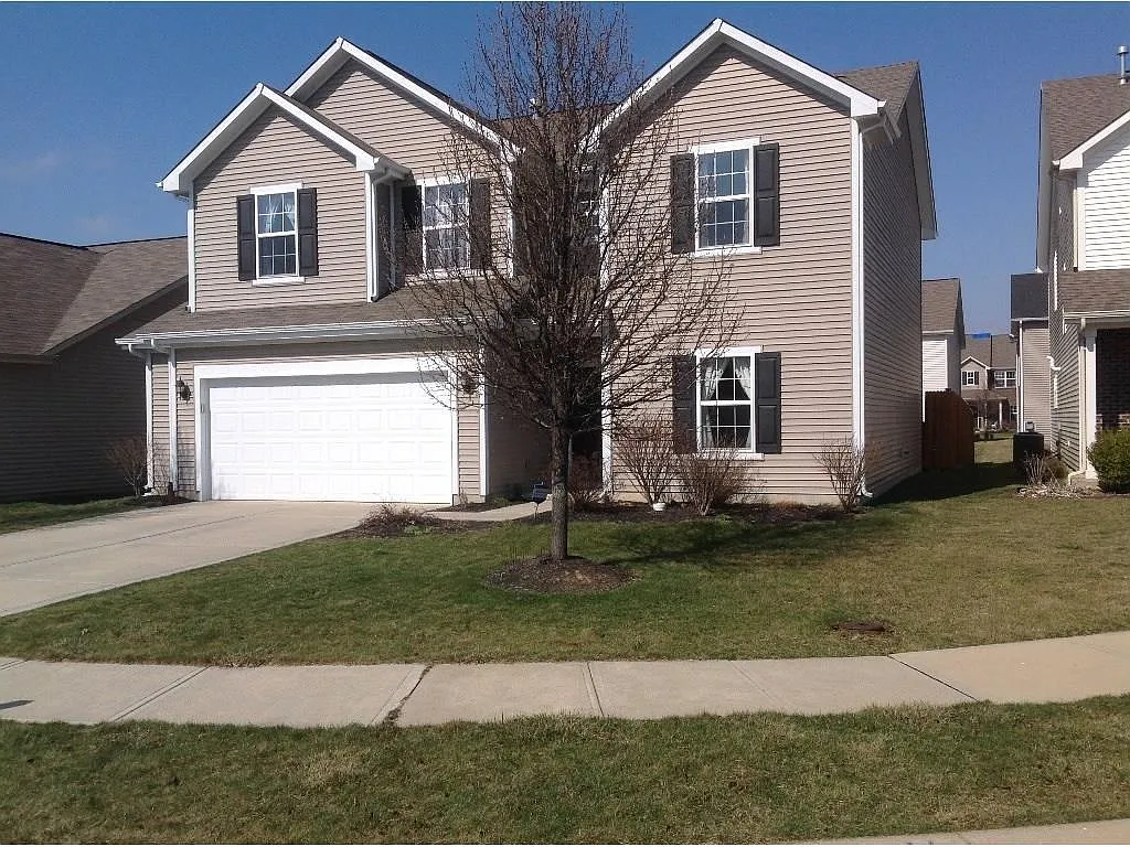 1022 Swinton Way photo 1