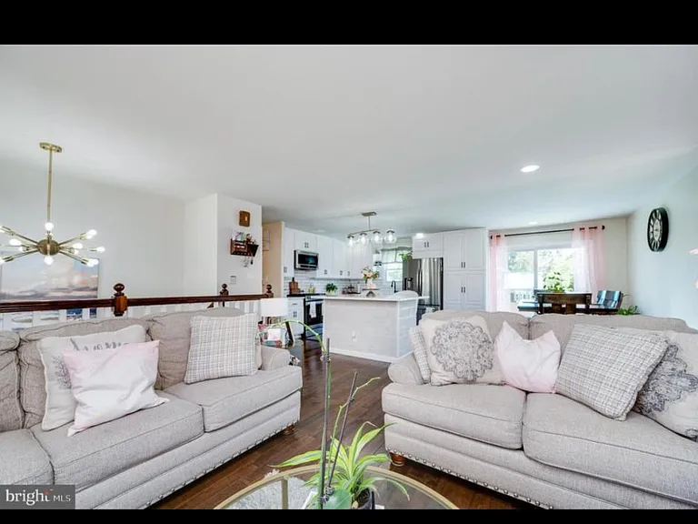 10 Cherrywood Rd — Photo 10