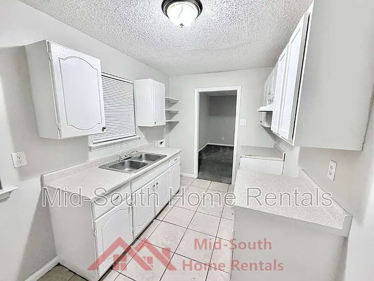 3243 Boone St — Photo 6