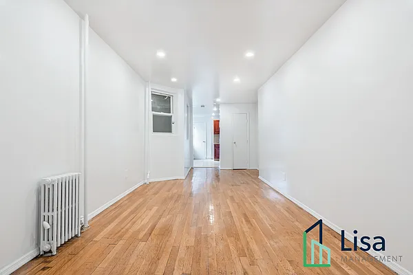 Rented by Lisa Management Inc | media 11