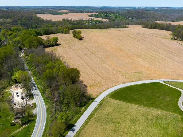 9 Harambe Overlook, Shrewsbury, PA 17361