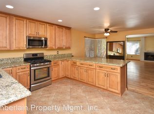 455 Mainsail Rd, Oceanside, CA 92054