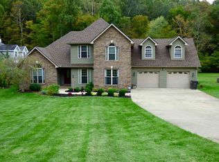 2510 W Rockhouse Rd, Ashland, KY 41102