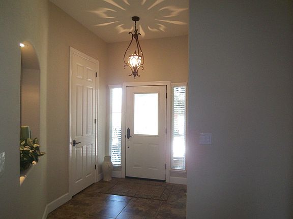 3rd image of 2483 E Soquel Cir