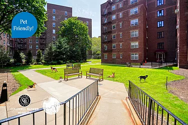 Sold by Coldwell Banker Warburg