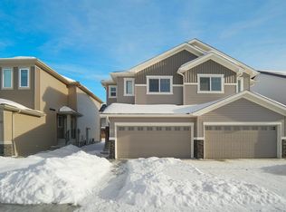 930 15th Ave NW, Edmonton, AB