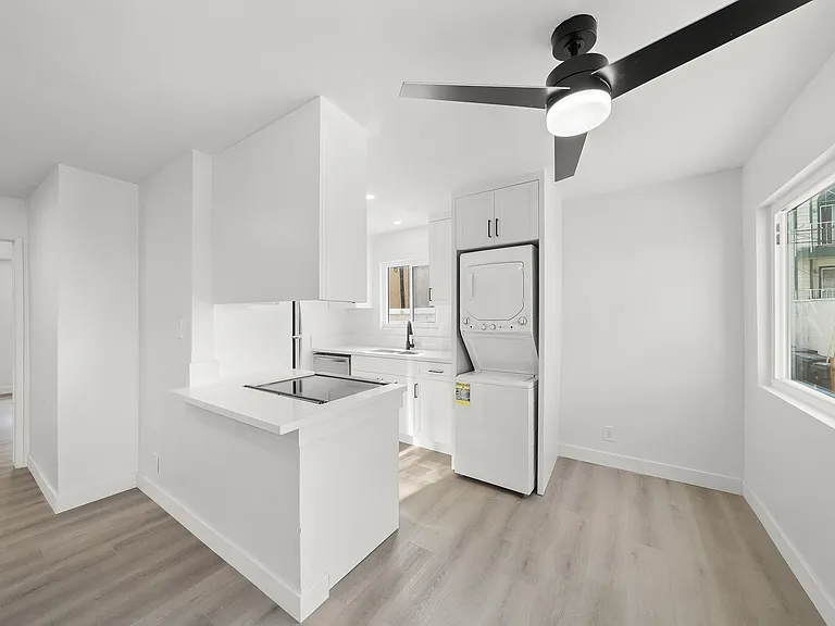 3444 E Wilton St #2 — Photo 1