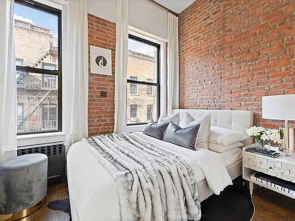 1st image of 244 W 22nd St #4