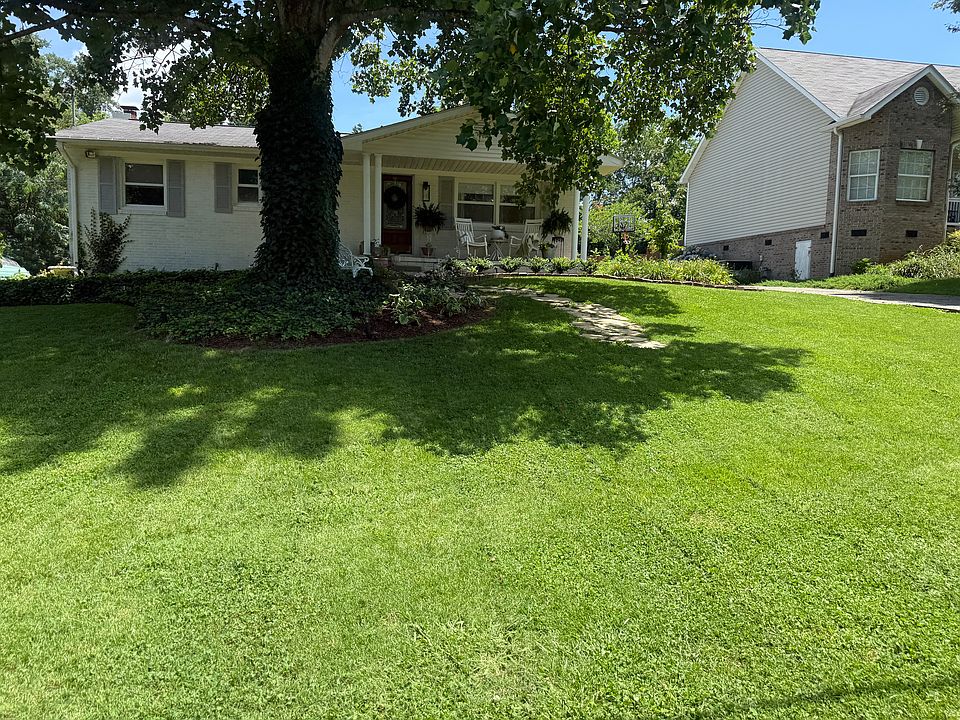 1st image of 10824 Thornton Dr