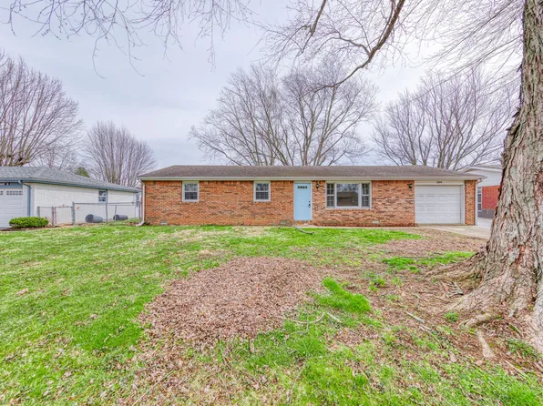 1304 Douglas St, Anderson, IN 46017