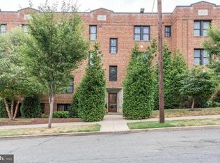 400 Evarts St NE APT 406, Washington, DC 20017