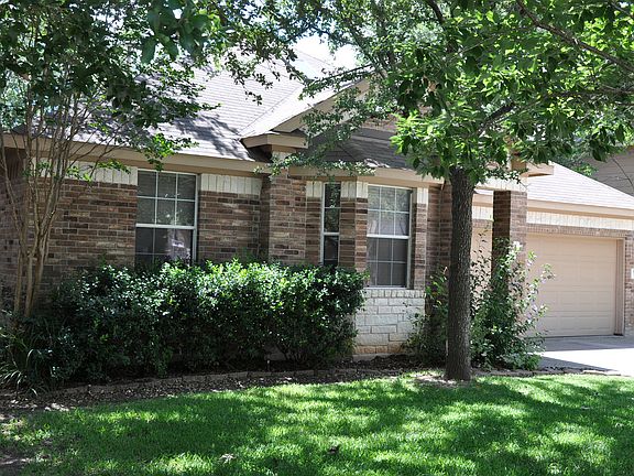 2nd image of 507 Las Colinas Dr