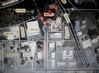 1915 Greenleaf Ln, Leesburg, FL 34748