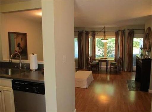 5th image of 86 Westcliff Dr #86