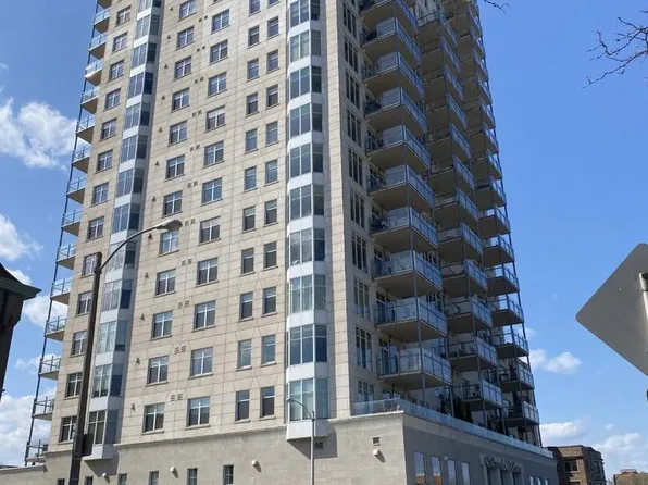 1313 N Franklin Pl APT 903, Milwaukee, WI 53202