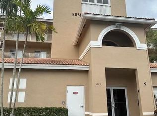 5874 Crystal Shores Dr APT 402, Boynton Beach, FL 33437