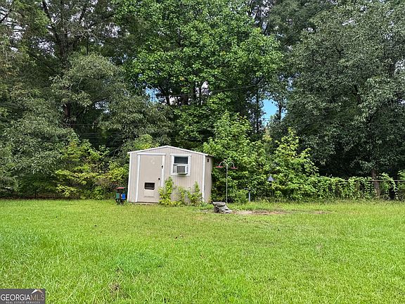 3rd image of 38 Cedarcrest Rd