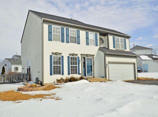 2461 N Rosewood Ln, Round Lake Beach, IL