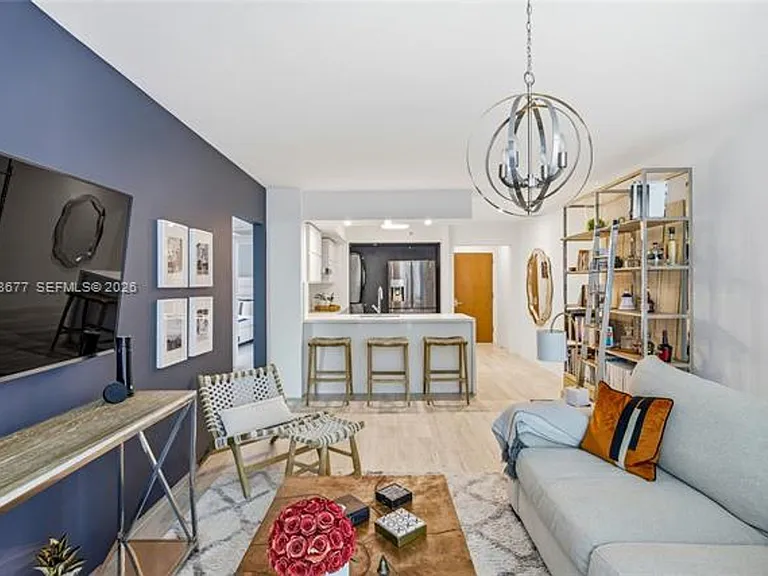 31 SE 5th St #2410 — Photo 12