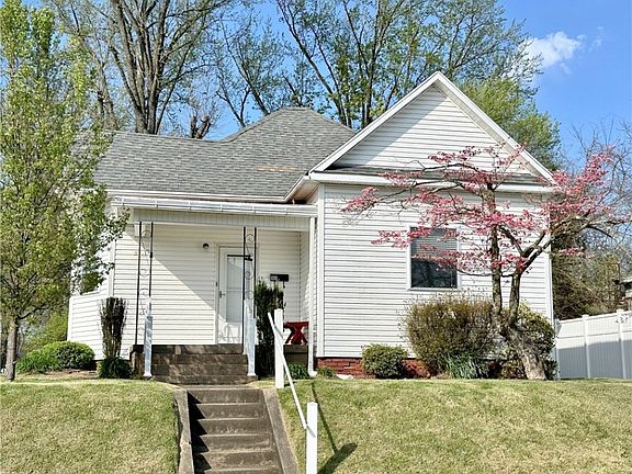 2nd image of 1801 20th St