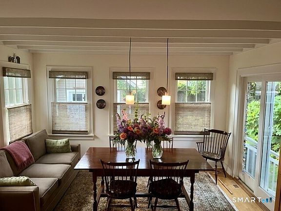 4th image of 8 Roland Avenue
