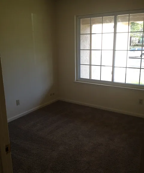 9457 Bravo Way — Photo 6