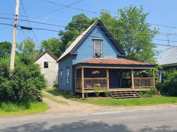 12 Anson Road, Starks, ME 04911