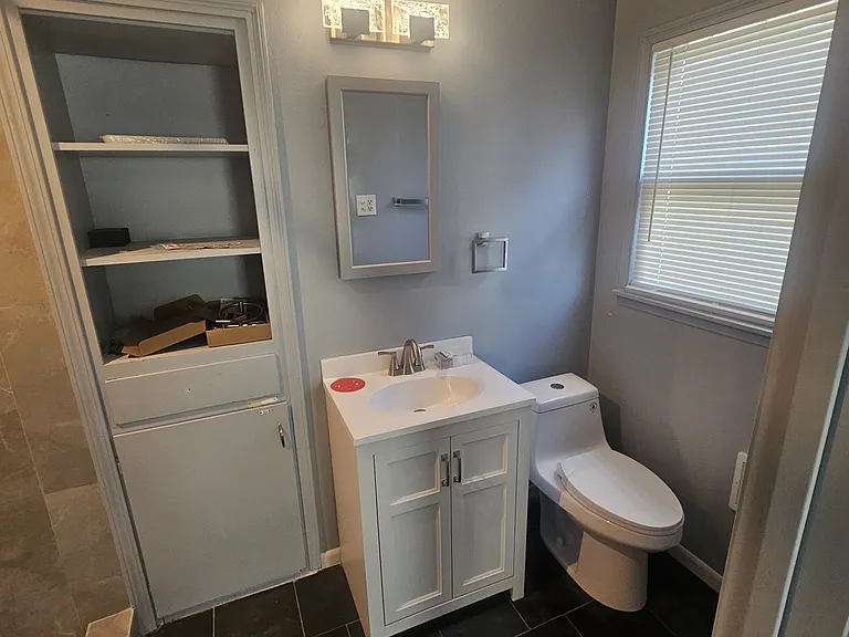 727 Shadwell Dr — Photo 6