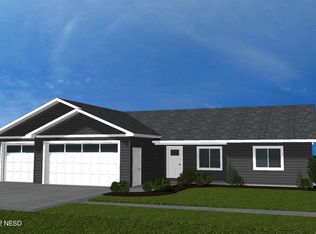 1727 5th St NW, Watertown, SD 57201