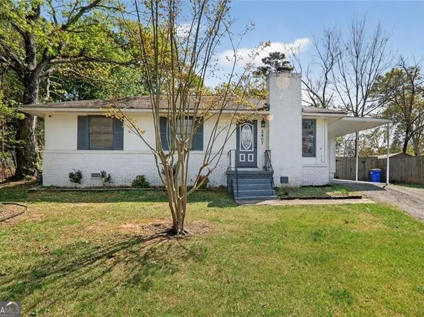 2407 Woodland Dr NW, Kennesaw, GA 30152