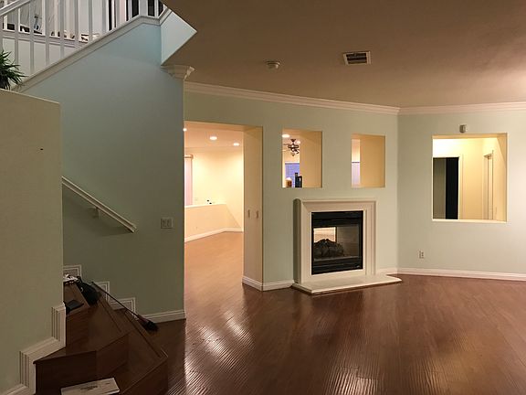 3rd image of 519 Silverhawk Dr