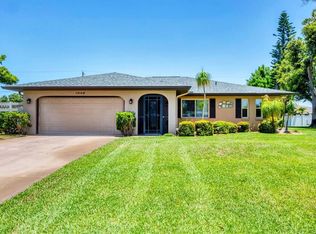1040 Caples St, Englewood, FL 34223