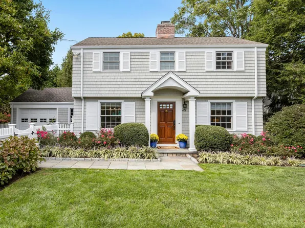 225 Hollow Tree Ridge Road, Darien, CT 06820