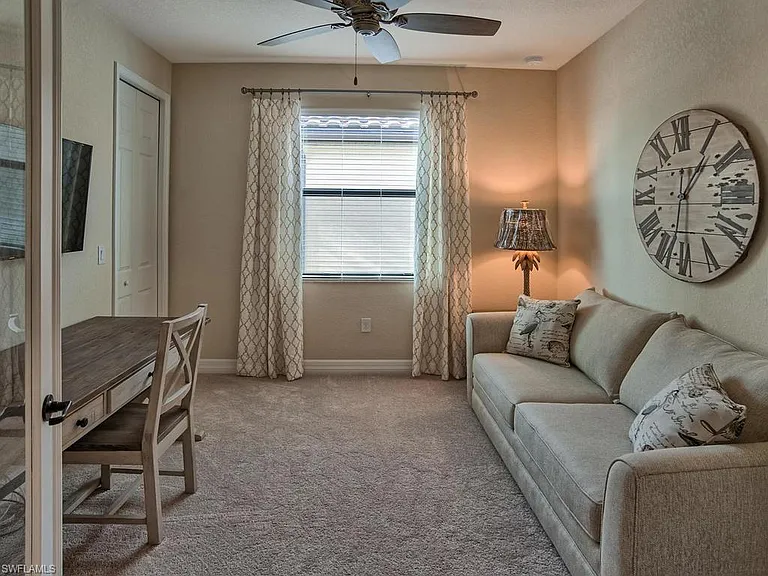 2850 Aviamar Cir — Photo 10