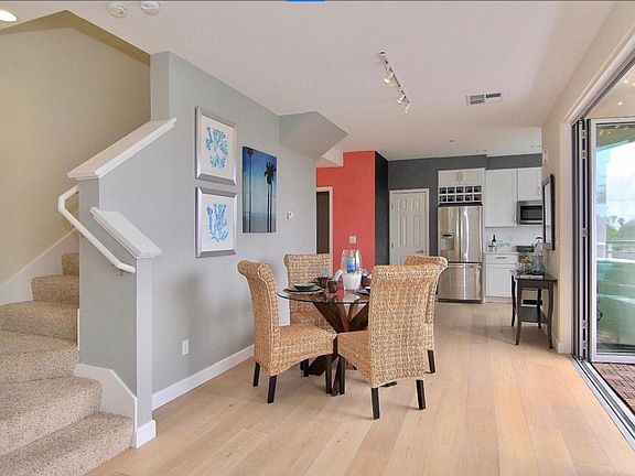 3rd image of 1066 41st Ave Unit B204