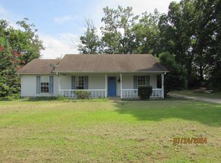 31 Geraldine St, Ward, AR 72176