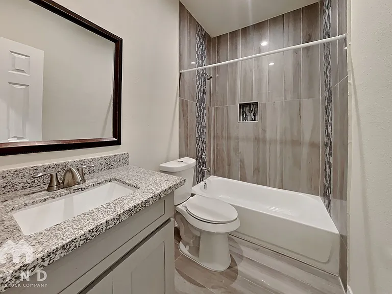 7813 Hanna St — Photo 12
