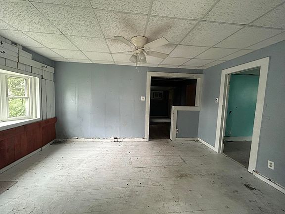 5th image of 502 Graffius Ave