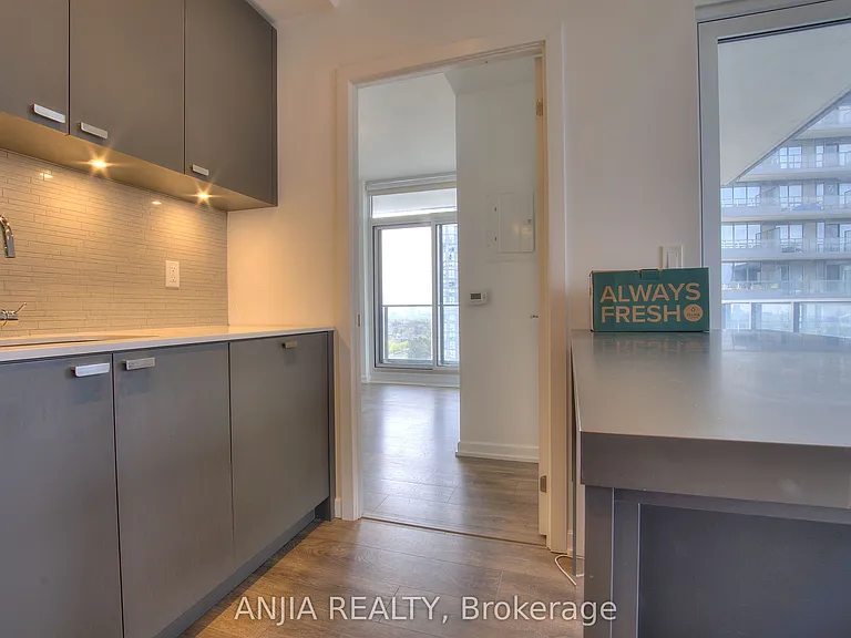 56 Forest Manor Rd #1304 — Photo 17