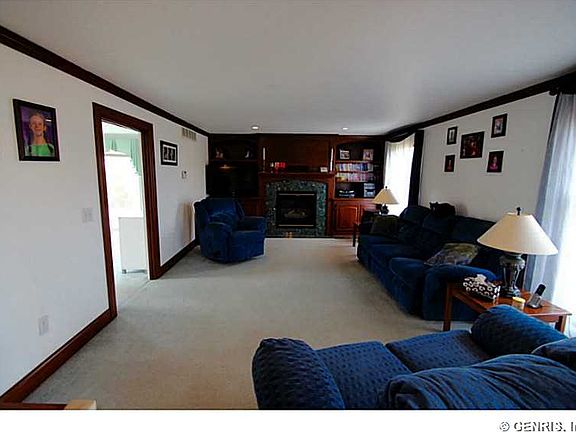 5th image of 243 Chelsea Meadows Dr